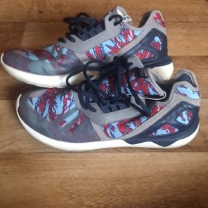 (Creative) Adidas tubulars